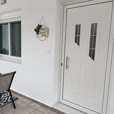 Tatti's * Rhodes City